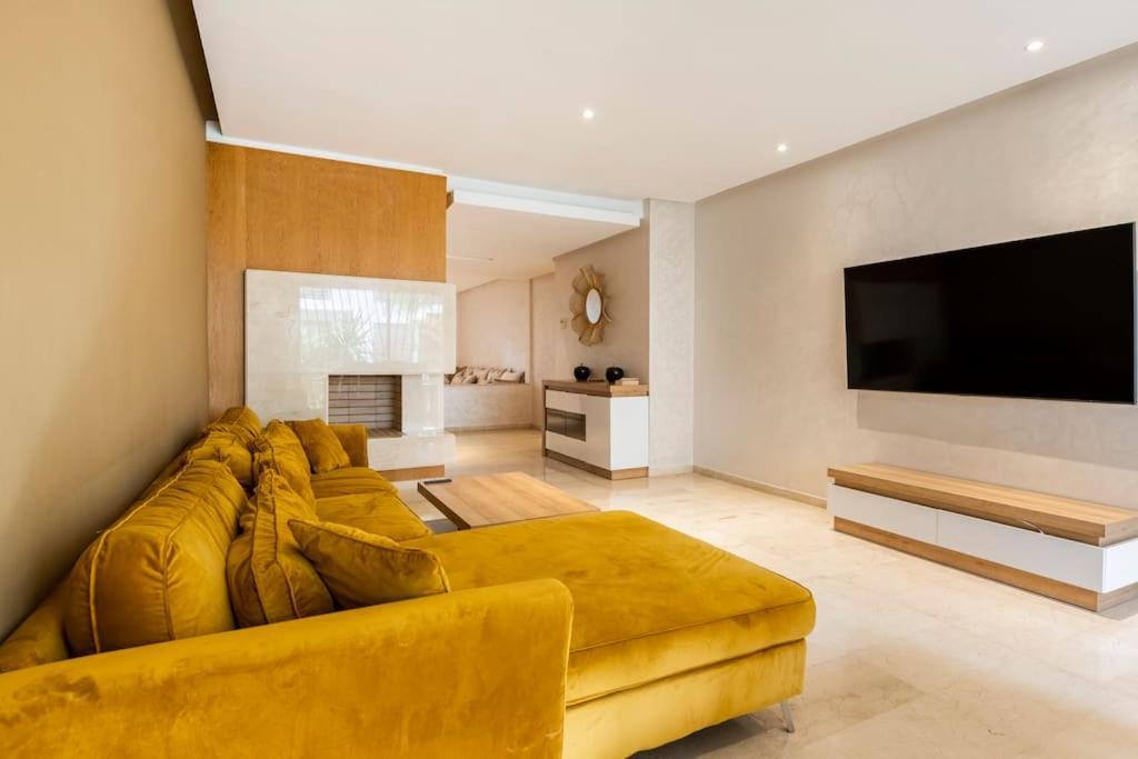 Luxury Prestigia Close To Champs De Course Parc Fez Eksteriør billede